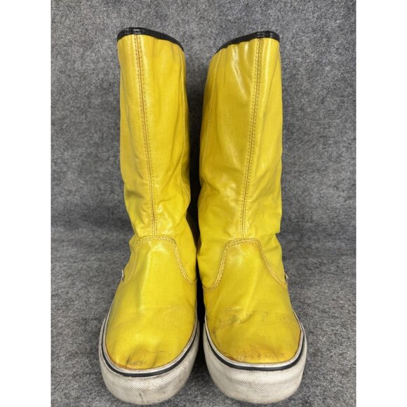 Vans Dasan Boots Womens Size 7.5 Yellow Skull Crossbones Rain Mid Calf Gothic - Picture 3 of 8